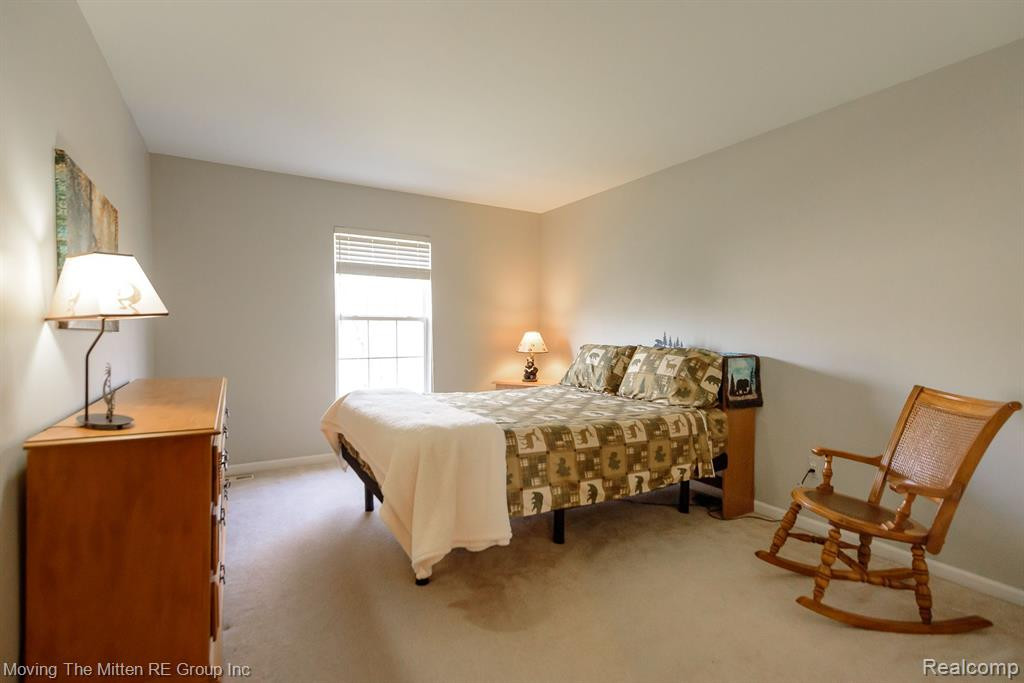 4009 FOREST BRIDGE Drive, Canton, MI 48188 — Photo 27
