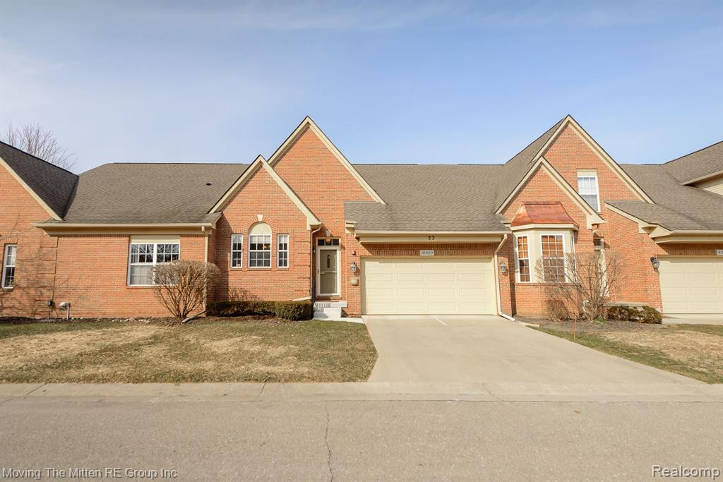 4009 FOREST BRIDGE Drive, Canton, MI 48188 — Photo 39