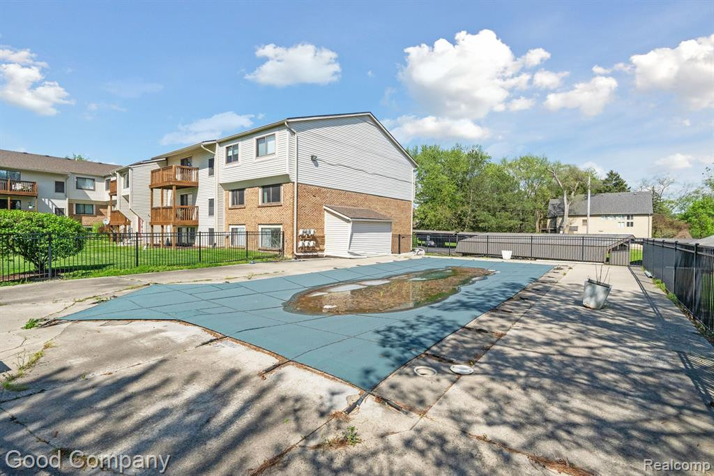 30070 W 12 MILE Road, 125, Farmington Hills, MI 48334 — Photo 38