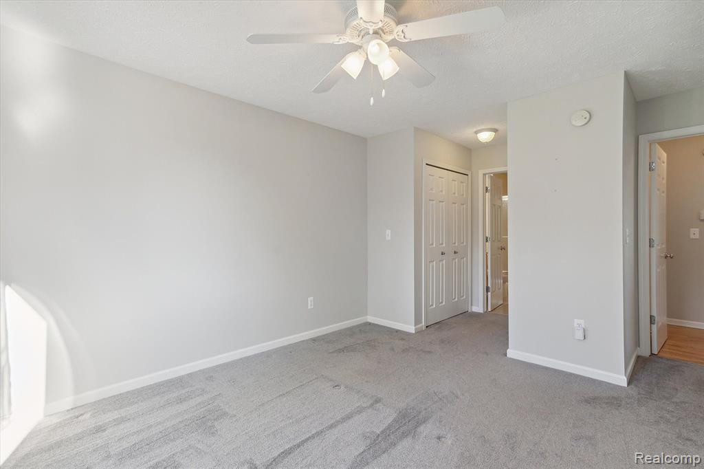924 SPIREA, Howell, MI 48843 — Photo 18