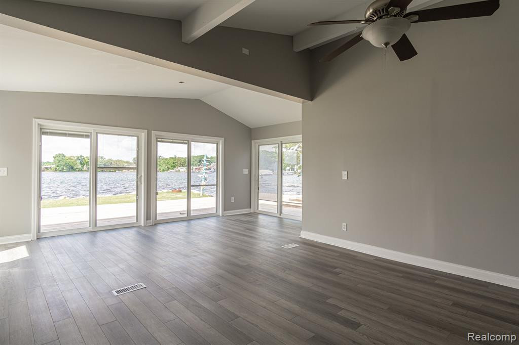 4349 ACHILLA Street, Commerce Twp, MI 48382 — Photo 10