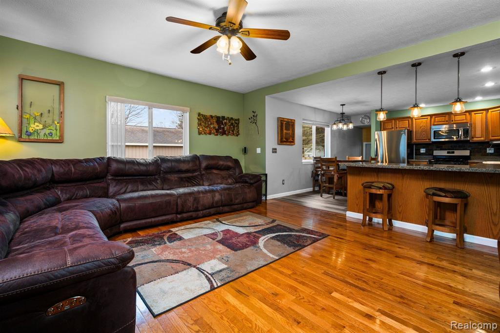 118 N WILLIAMS Street, Stockbridge, MI 49285 — Photo 4
