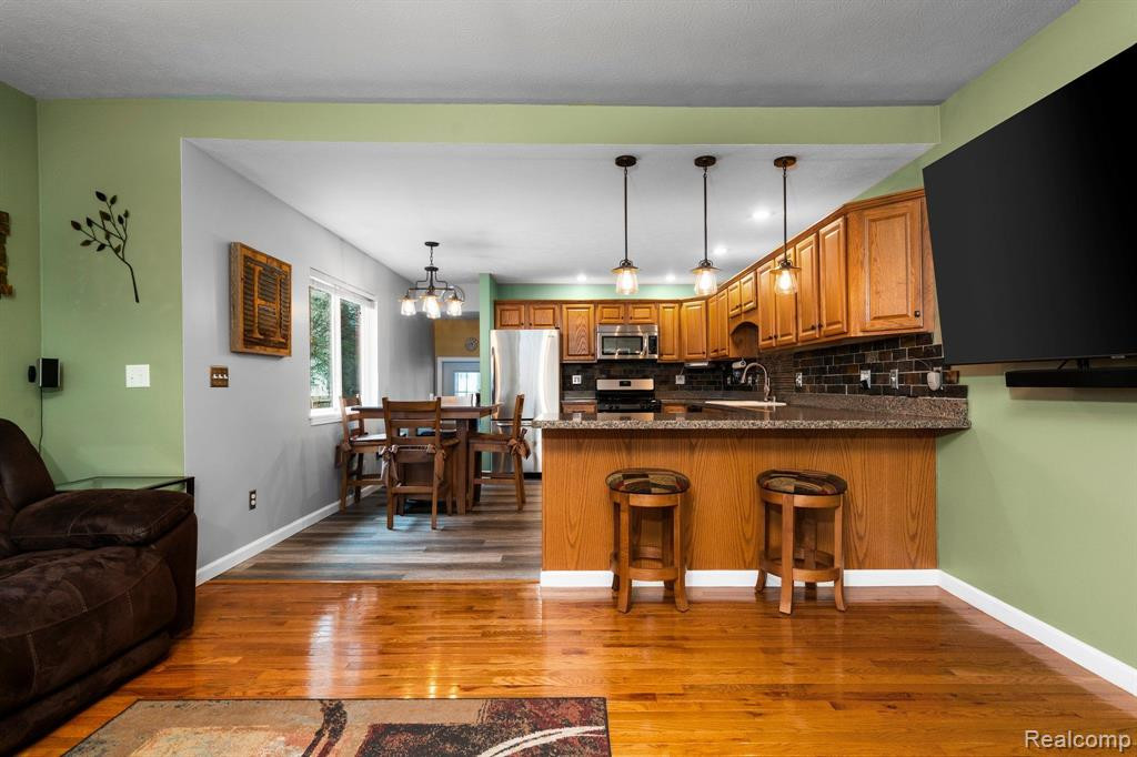 118 N WILLIAMS Street, Stockbridge, MI 49285 — Photo 5