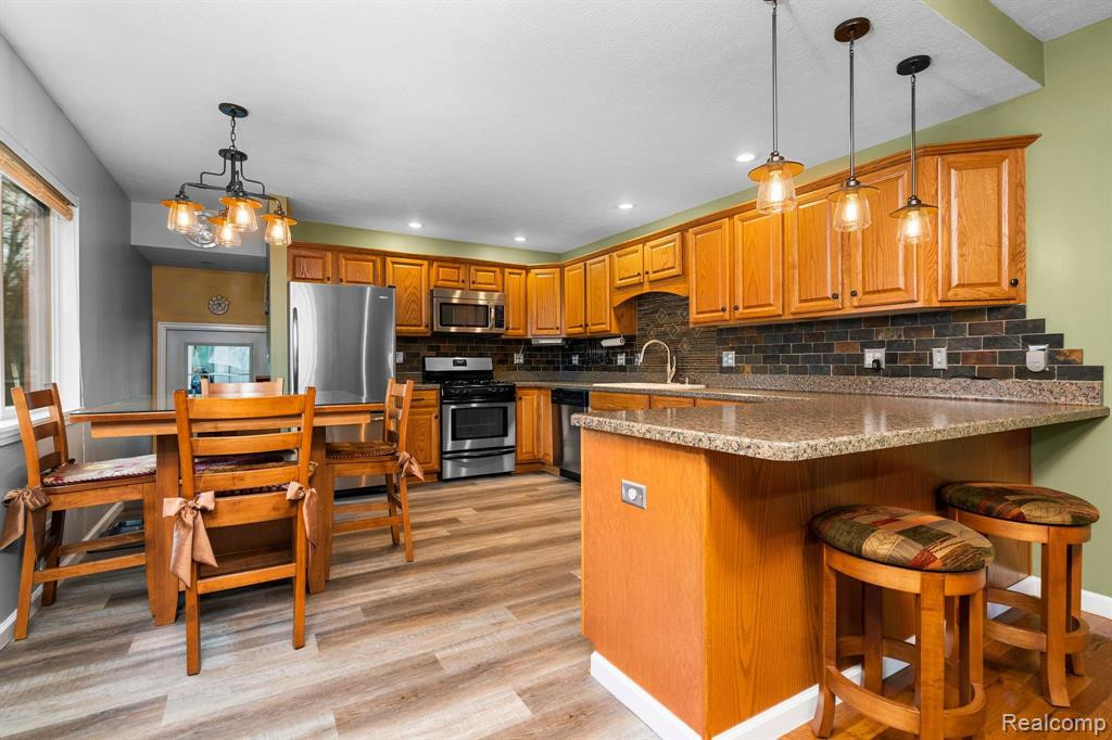 118 N WILLIAMS Street, Stockbridge, MI 49285 — Photo 6