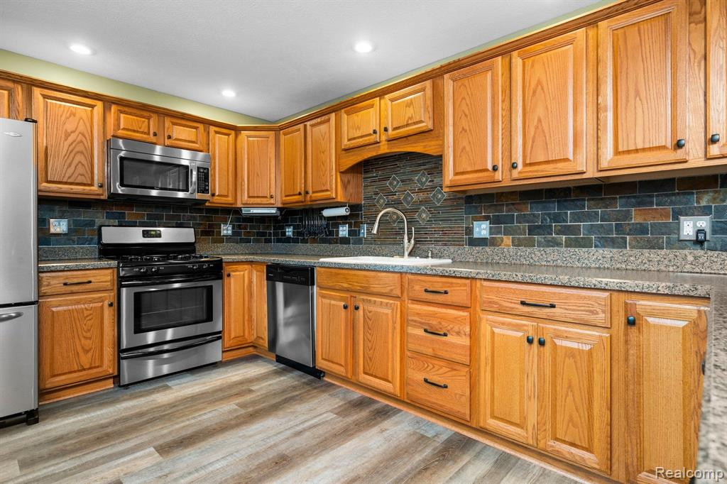 118 N WILLIAMS Street, Stockbridge, MI 49285 — Photo 7