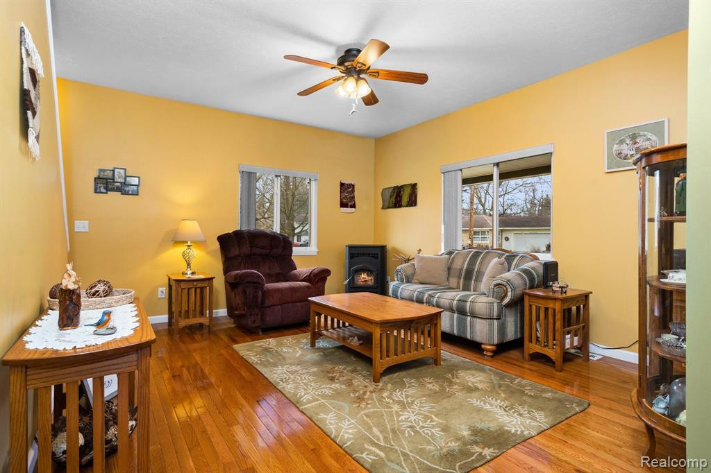 118 N WILLIAMS Street, Stockbridge, MI 49285 — Photo 11