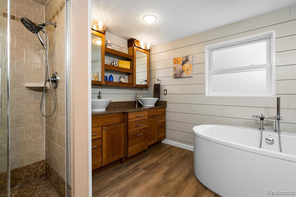 118 N WILLIAMS Street, Stockbridge, MI 49285 — Photo 46