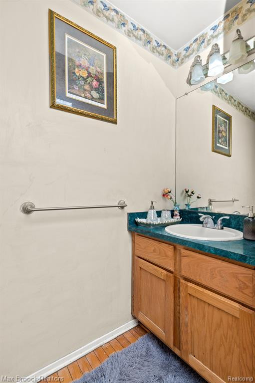 1504 POND VIEW Drive, Wixom, MI 48393 — Photo 14