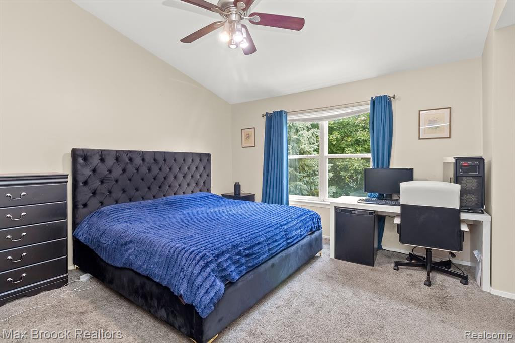 1504 POND VIEW Drive, Wixom, MI 48393 — Photo 15