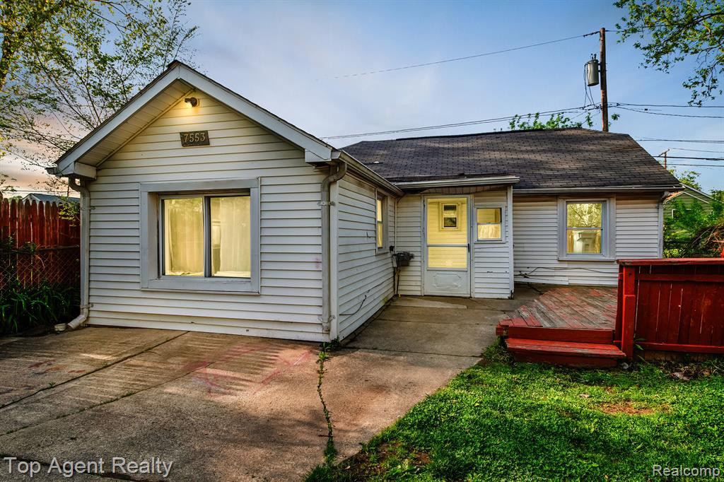 7553 ORCHARD Avenue, Warren, MI 48091 — Photo 3