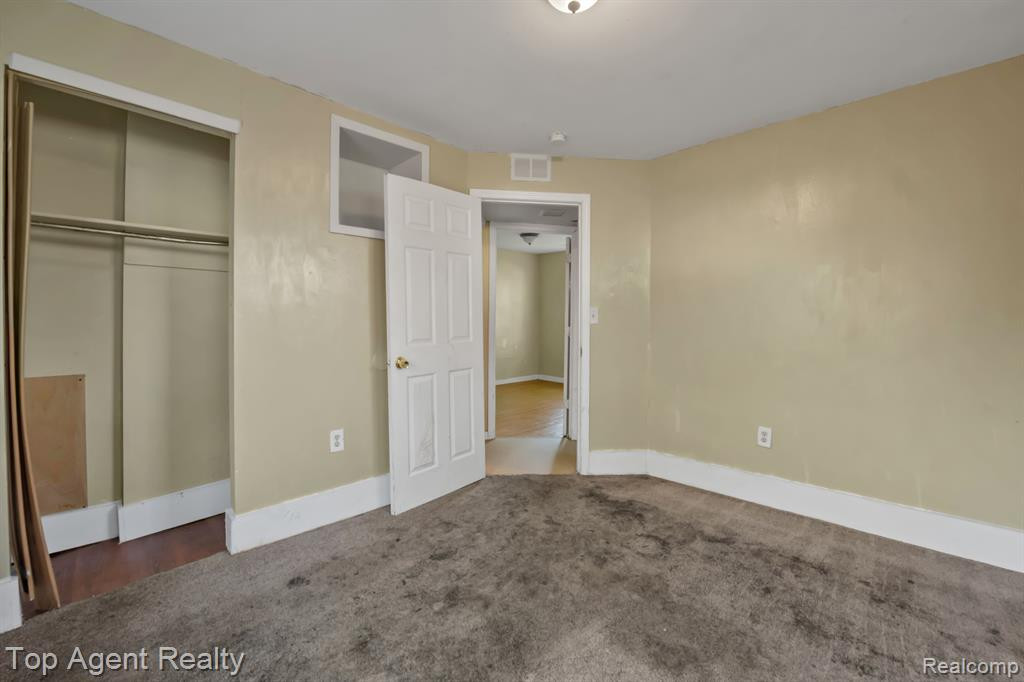 7553 ORCHARD Avenue, Warren, MI 48091 — Photo 12