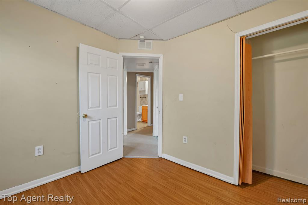 7553 ORCHARD Avenue, Warren, MI 48091 — Photo 14