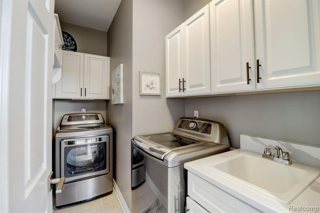 49882 MUSKEGON RIVER Drive, Macomb, MI 48042 — Photo 18
