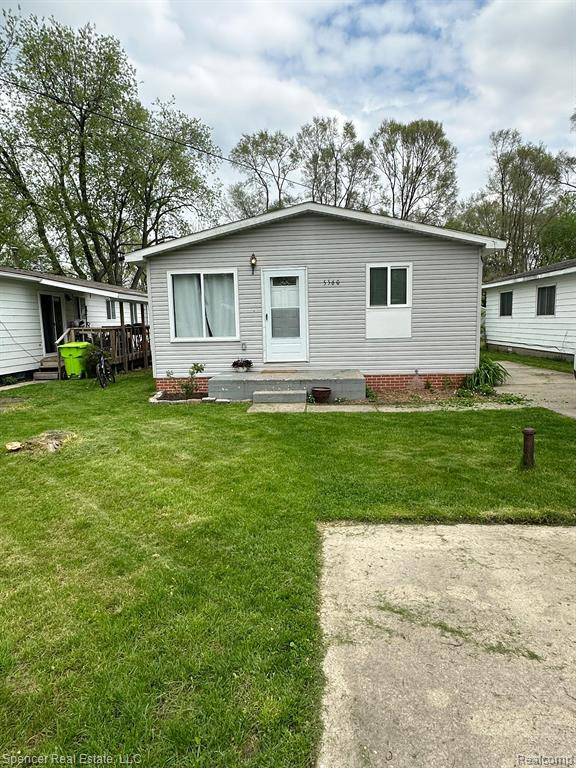 5560 LAKE GROVE Drive, White Lake, MI 48383 — Photo 3