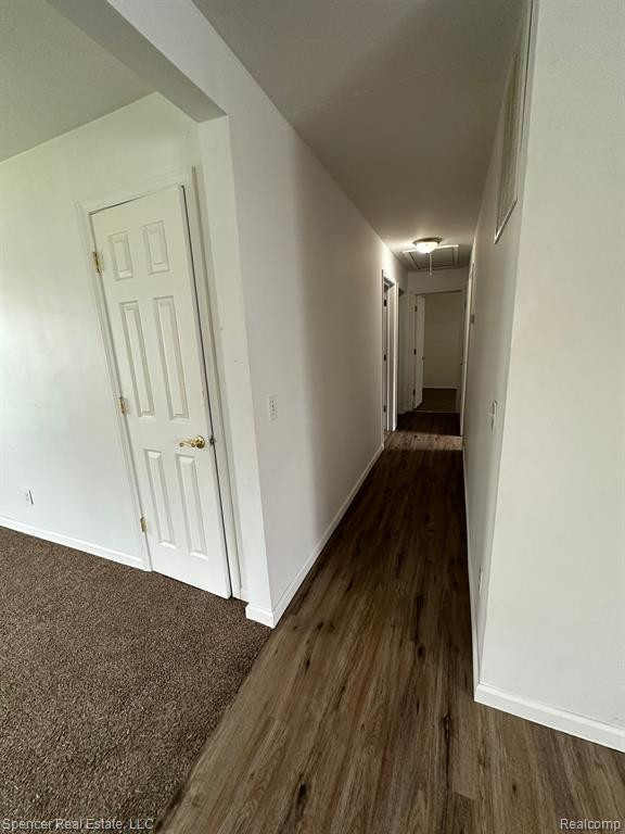 5560 LAKE GROVE Drive, White Lake, MI 48383 — Photo 19