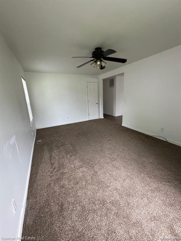 5560 LAKE GROVE Drive, White Lake, MI 48383 — Photo 23