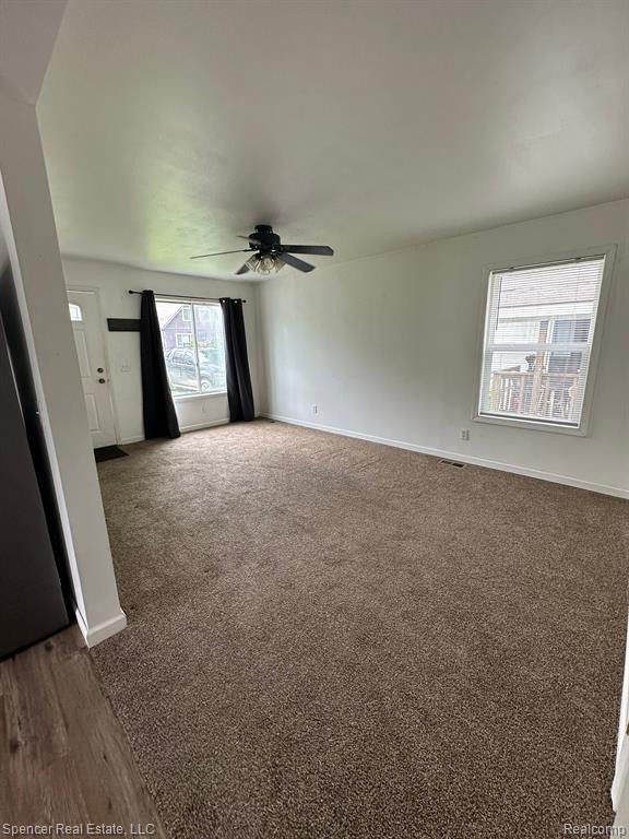 5560 LAKE GROVE Drive, White Lake, MI 48383 — Photo 26