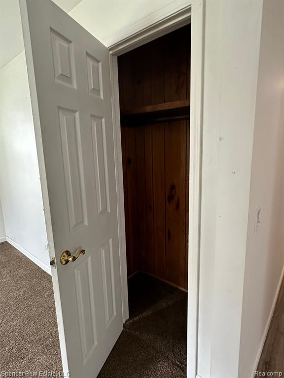 5560 LAKE GROVE Drive, White Lake, MI 48383 — Photo 28