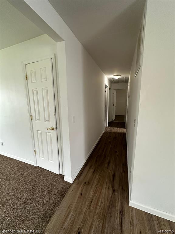 5560 LAKE GROVE Drive, White Lake, MI 48383 — Photo 30