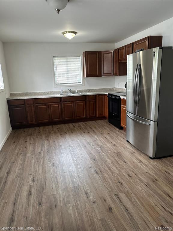 5560 LAKE GROVE Drive, White Lake, MI 48383 — Photo 36