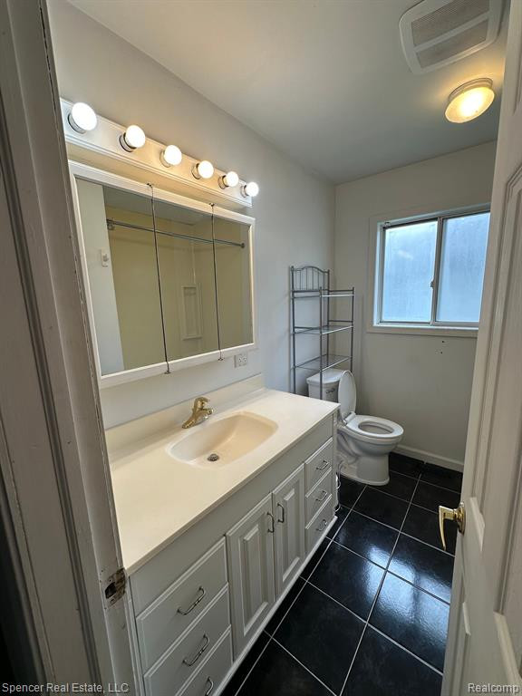 5560 LAKE GROVE Drive, White Lake, MI 48383 — Photo 44