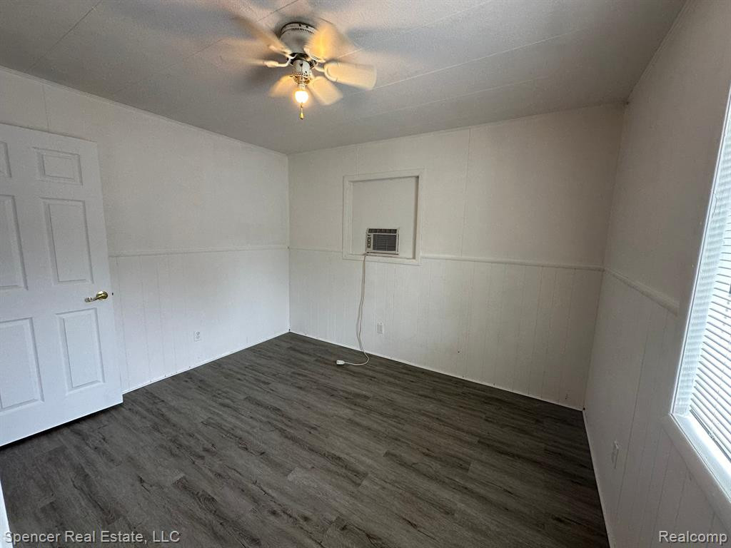 5560 LAKE GROVE Drive, White Lake, MI 48383 — Photo 55