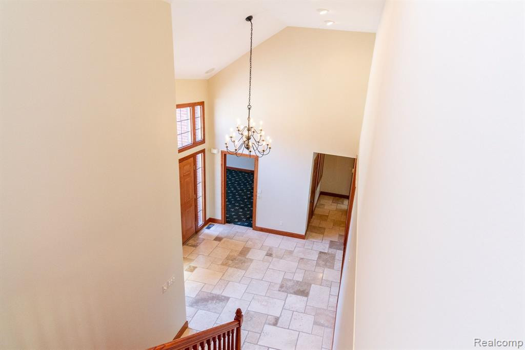 8450 SHERWOOD Drive, Grosse Ile, MI 48138 — Photo 9
