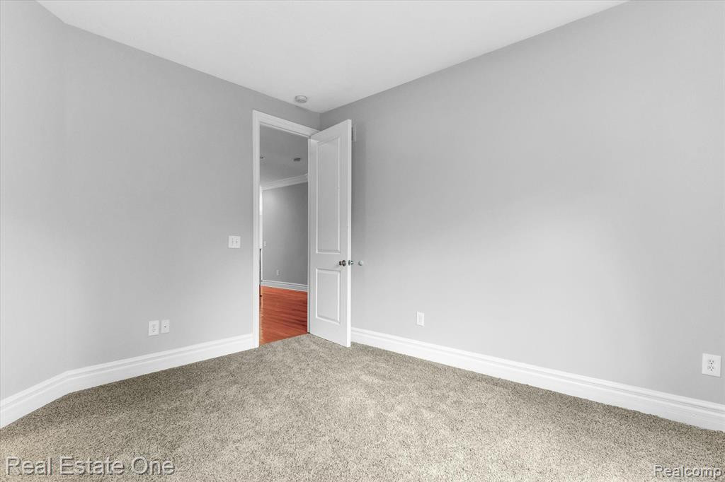 7971 RIVER RUN Drive, Brighton, MI 48116 — Photo 18