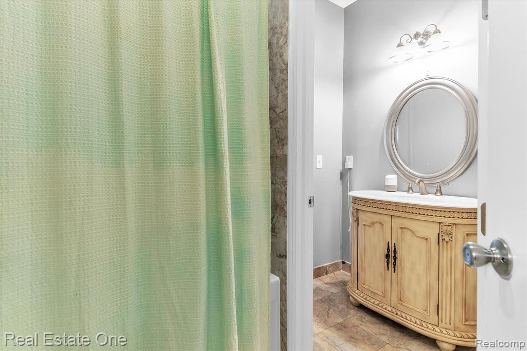 7971 RIVER RUN Drive, Brighton, MI 48116 — Photo 21