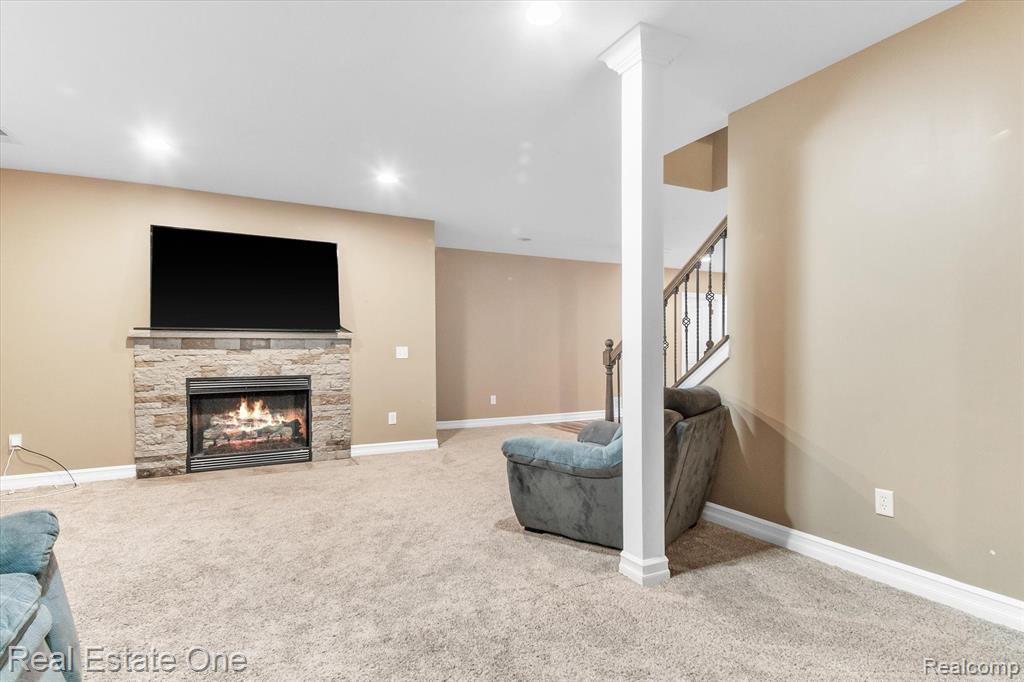 7971 RIVER RUN Drive, Brighton, MI 48116 — Photo 31