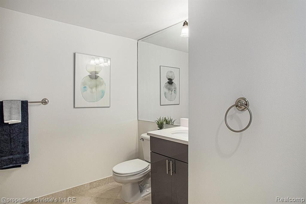 3320 Spinnaker Lane, 4B, Detroit, MI 48207 — Photo 10