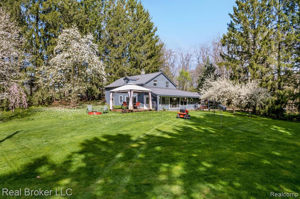 920 MUNGER Road, Holly, MI 48442 — Photo 8