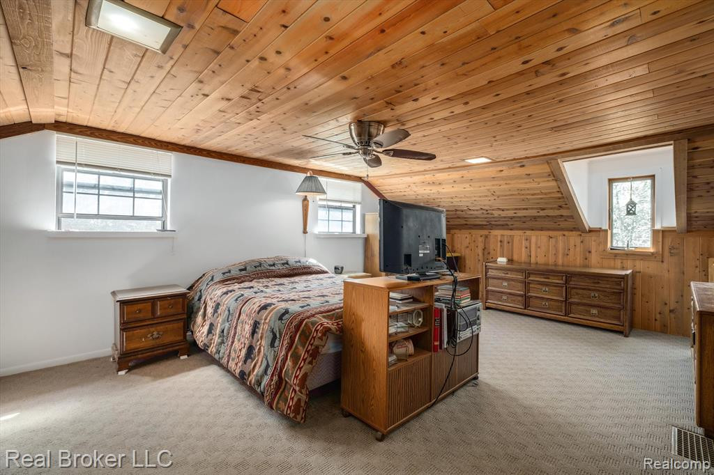 920 MUNGER Road, Holly, MI 48442 — Photo 38