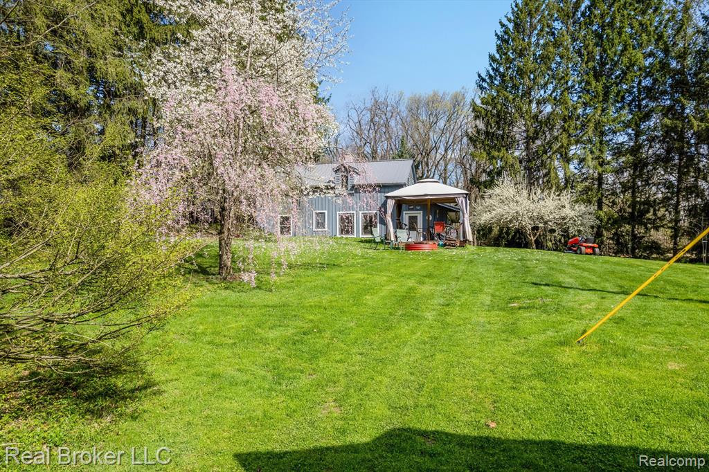 920 MUNGER Road, Holly, MI 48442 — Photo 56