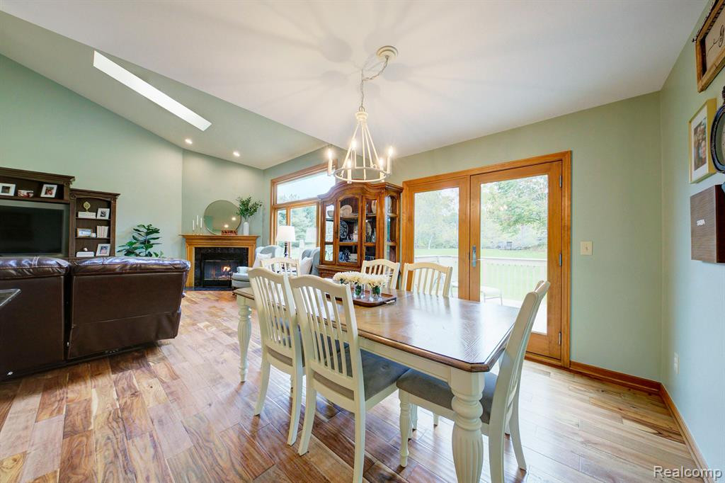 5444 GREENVIEW Drive, Clarkston, MI 48348 — Photo 17