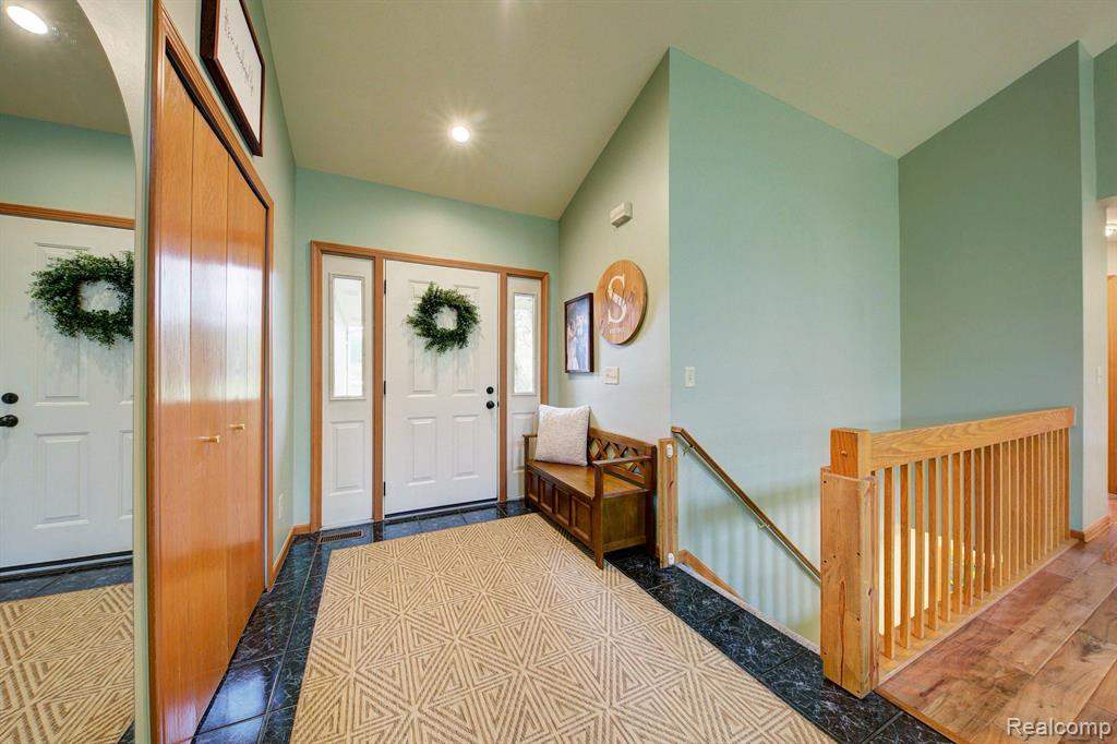 5444 GREENVIEW Drive, Clarkston, MI 48348 — Photo 43