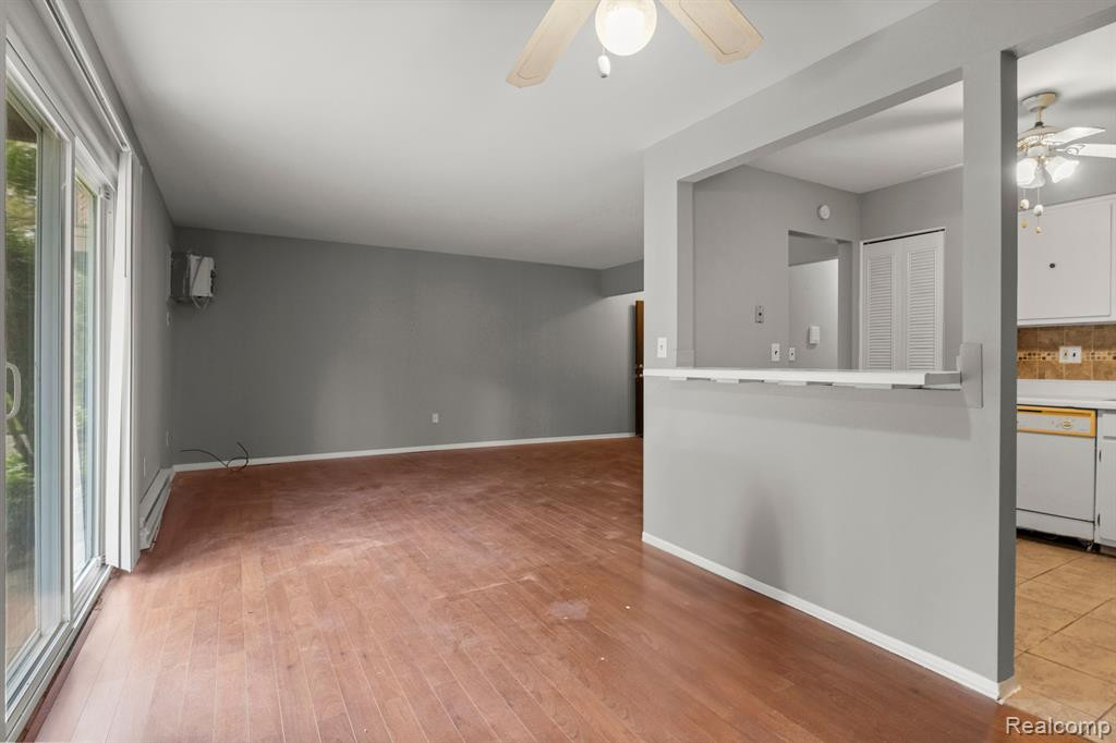7650 WOODVIEW Street, 1, Westland, MI — Photo 12