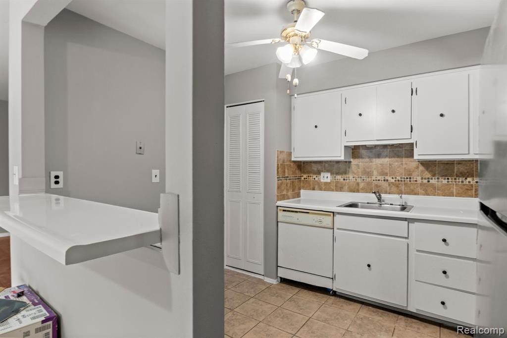 7650 WOODVIEW Street, 1, Westland, MI — Photo 14