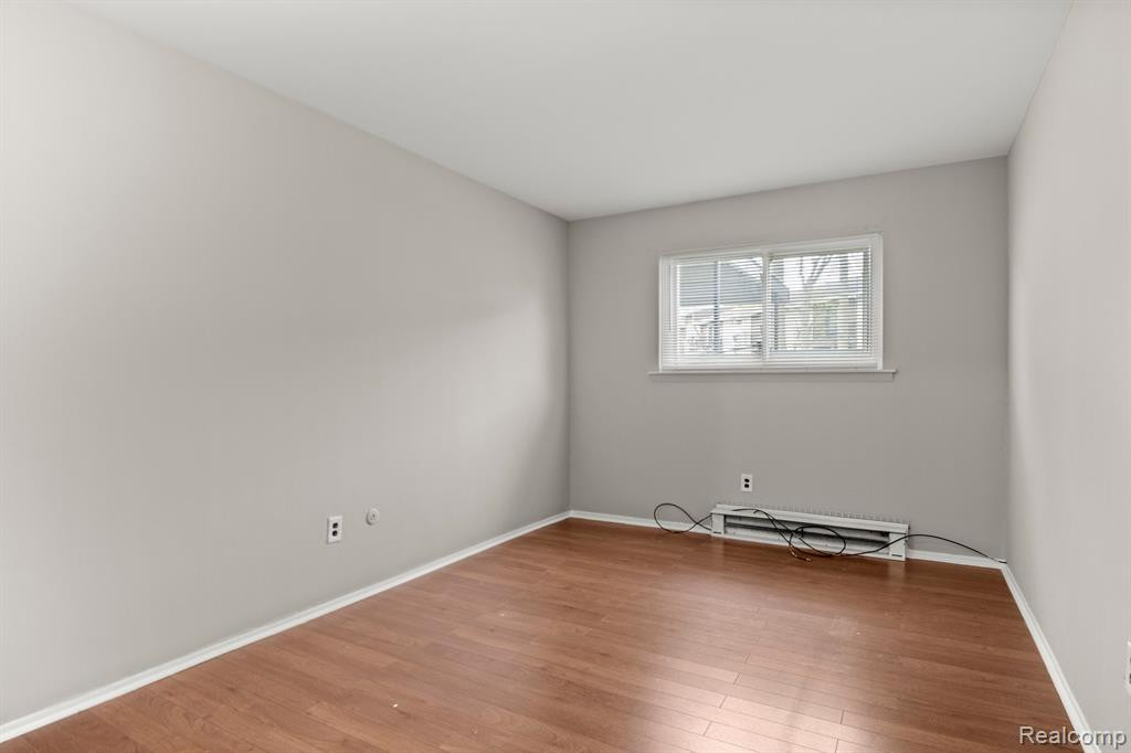 7650 WOODVIEW Street, 1, Westland, MI — Photo 15