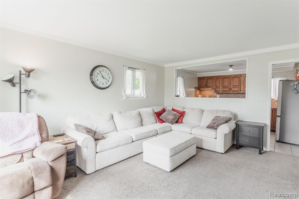 4205 16TH Street, Wyandotte, MI 48192 — Photo 2