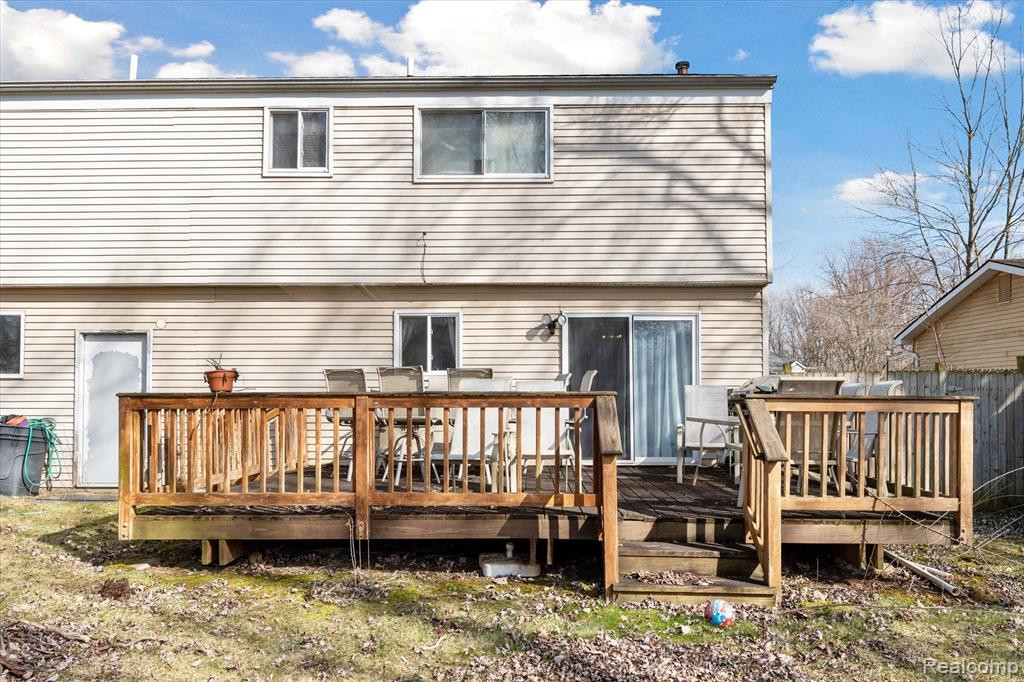 5852 S MOHAWK Avenue, Ypsilanti, MI 48197 — Photo 2