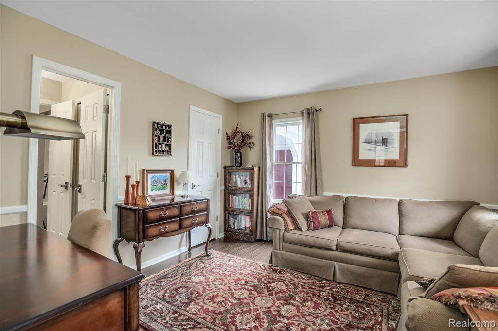 9025 Colony Farm Drive, Plymouth, MI 48170 — Photo 12