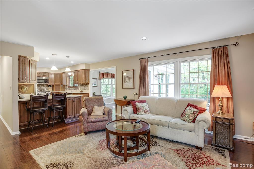 9025 Colony Farm Drive, Plymouth, MI 48170 — Photo 27