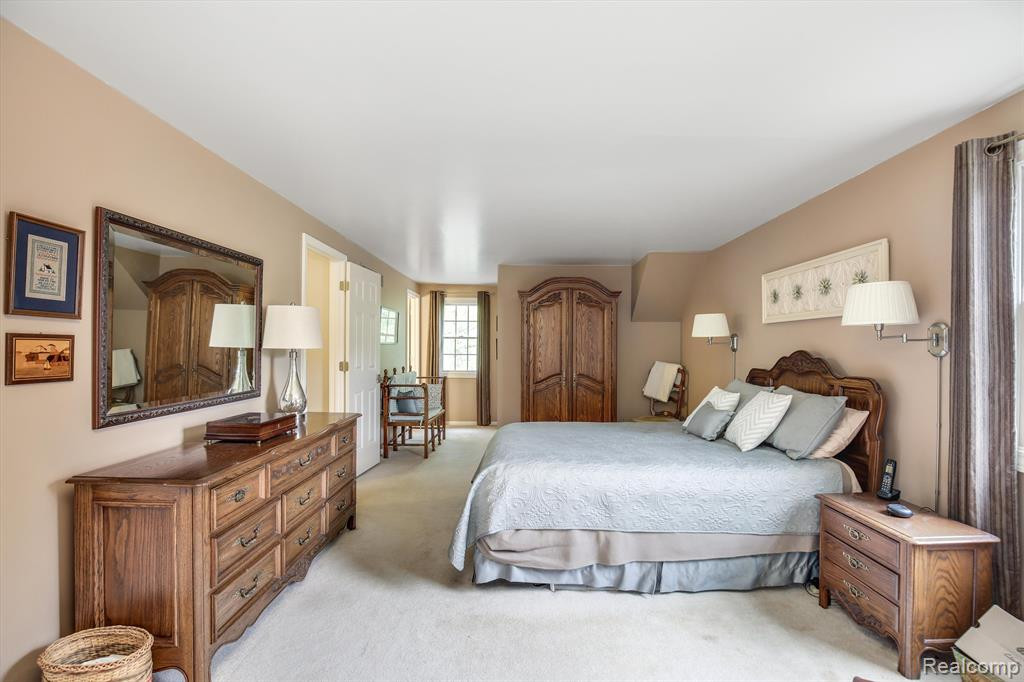 9025 Colony Farm Drive, Plymouth, MI 48170 — Photo 29