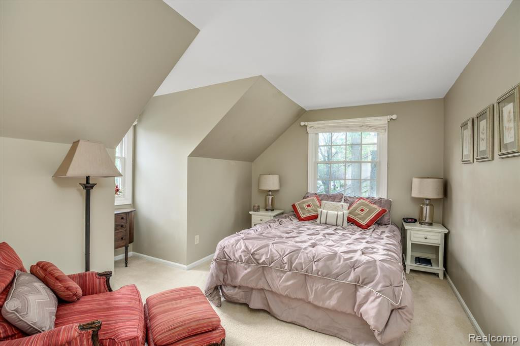 9025 Colony Farm Drive, Plymouth, MI 48170 — Photo 35