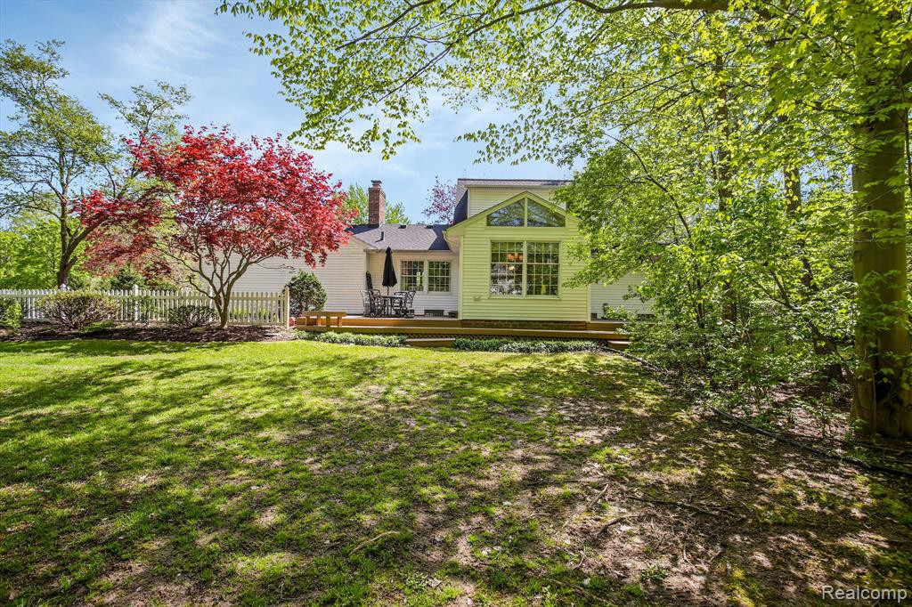 9025 Colony Farm Drive, Plymouth, MI 48170 — Photo 46