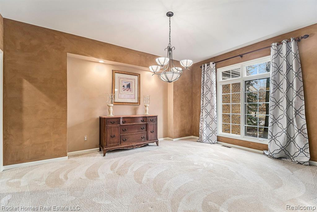 7368 Carlyle Crossing, West Bloomfield, MI — Photo 10