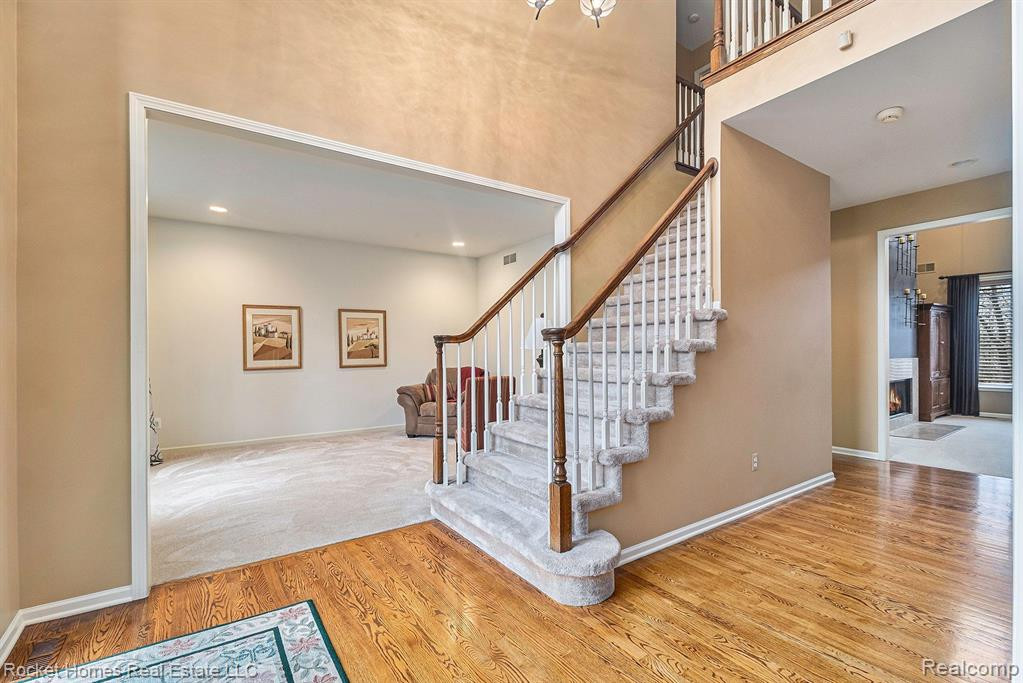 7368 Carlyle Crossing, West Bloomfield, MI — Photo 15