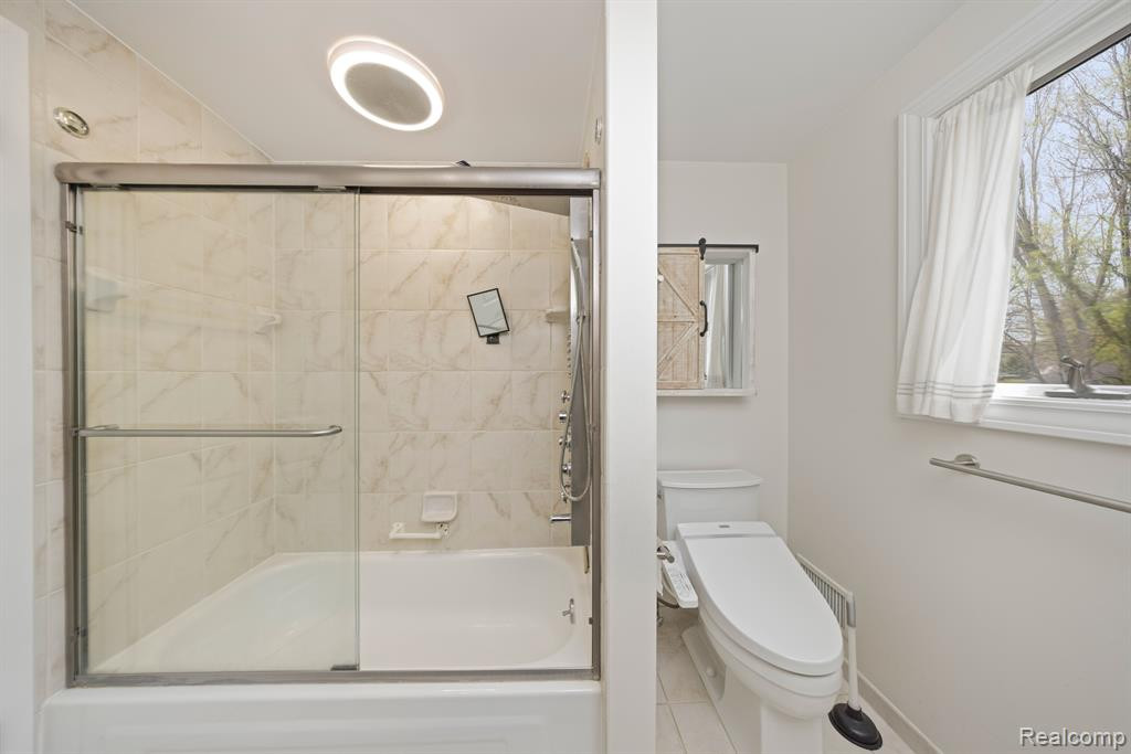 4601 FAIRWAY Ridge, West Bloomfield, MI 48323 — Photo 20