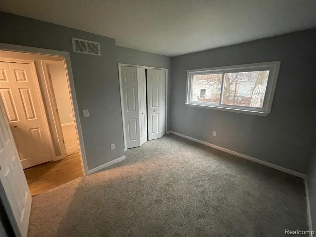 7559 WESTMINSTER Avenue, Warren, MI 48091 — Photo 6